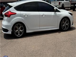 2016 Ford Focus (North America) st