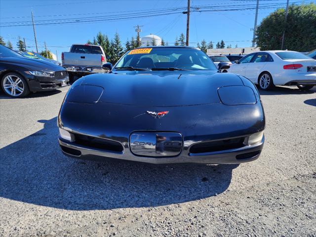 2004 chevrolet corvette base