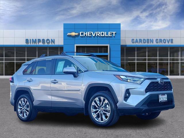 2022 toyota rav4 xle