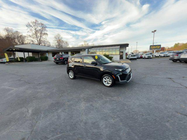 2023 kia soul s