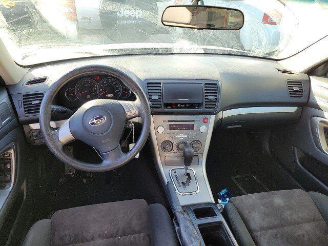 2009 subaru legacy base