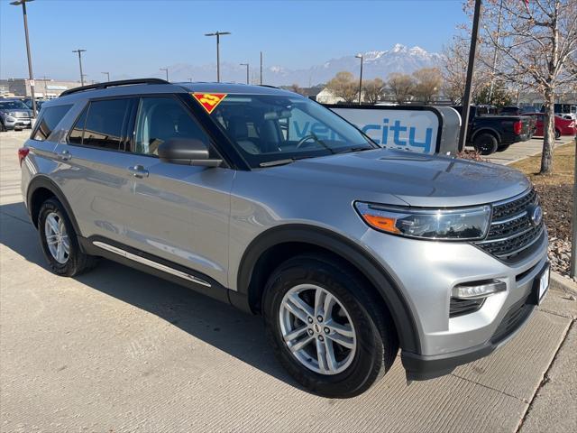 2023 ford explorer xlt