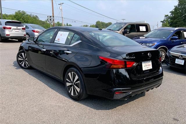 2020 nissan altima 2.5 sv