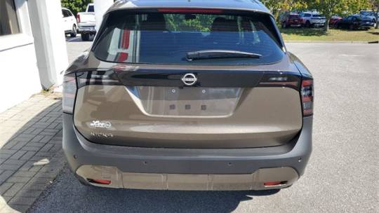 2025 Nissan Kicks