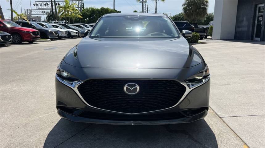 2023 mazda mazda3 sedan premium
