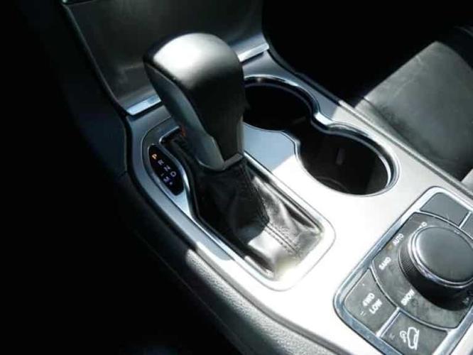 2020 jeep grand cherokee limited in cambridge, minnesota