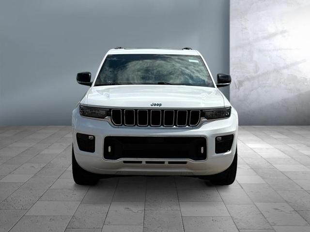 2022 jeep grand cherokee overland