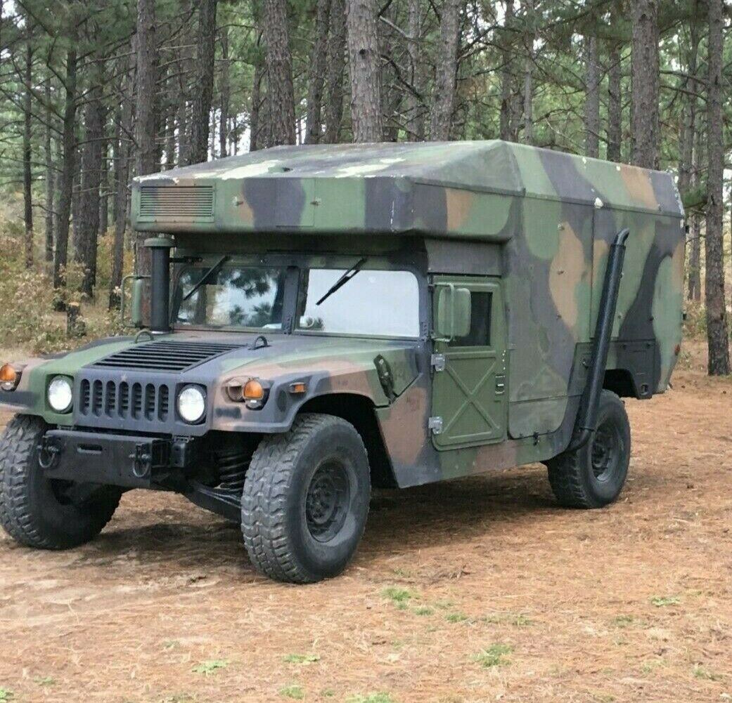 hummer h1 hmmwv military m998 w/m997a3 ambulance cab
