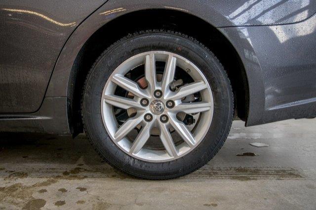2014 toyota avalon limited limited 4dr sedan for sale in anchorage, alaska