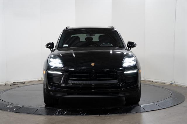 2023 porsche macan base
