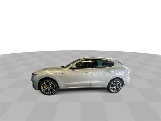 2018 maserati levante granlusso
