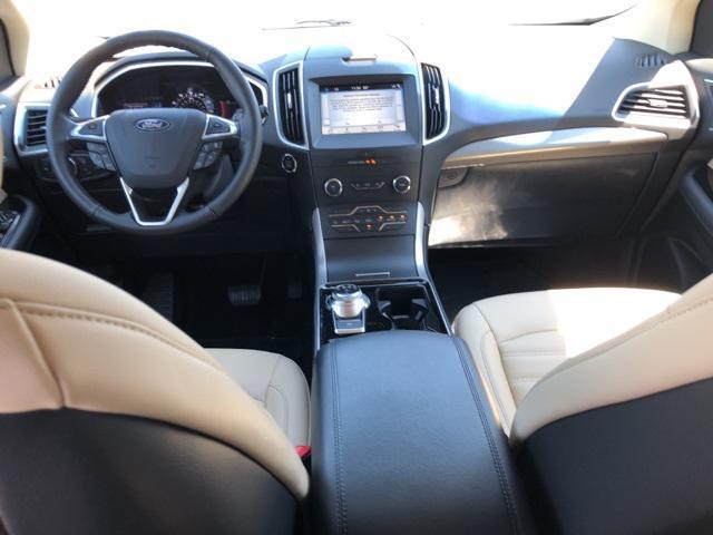 2019 ford edge sel