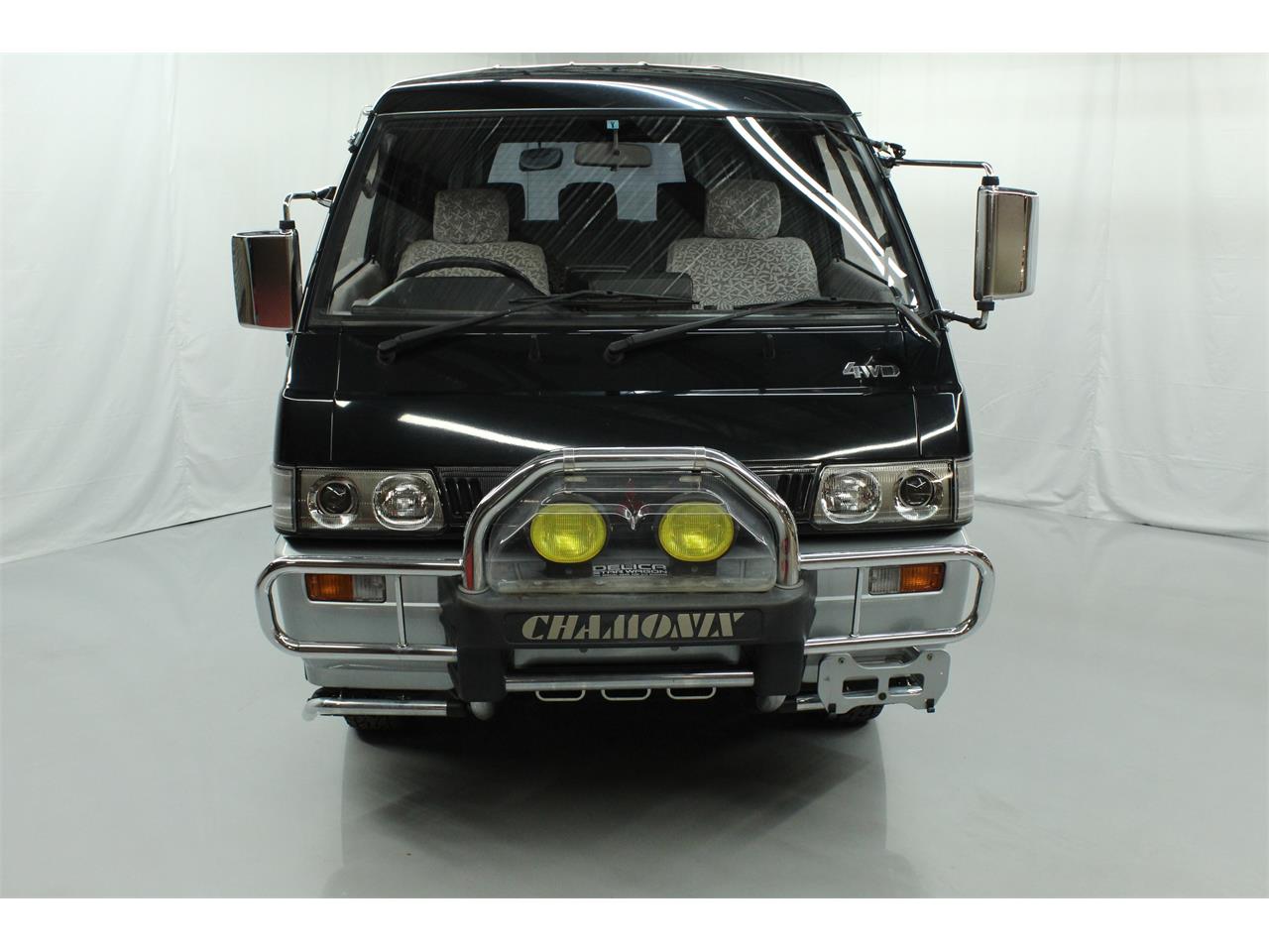 1992 mitsubishi delica