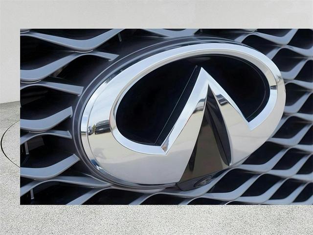 2023 infiniti qx80 luxe
