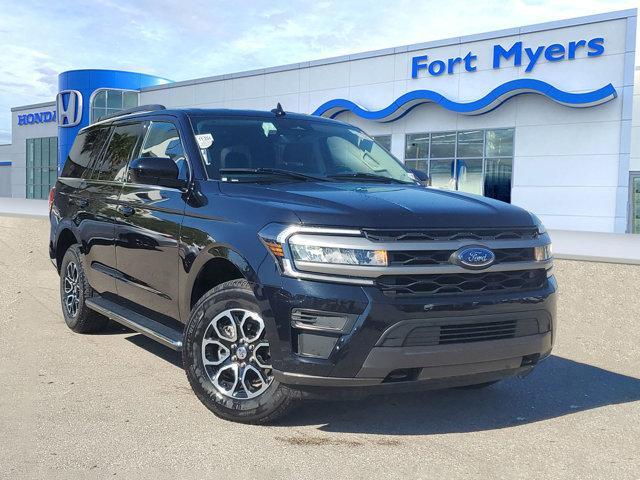 2023 ford expedition xlt