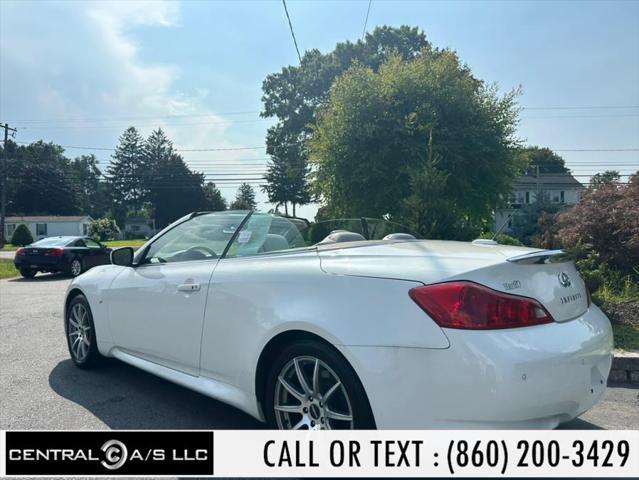 2015 infiniti q60 base