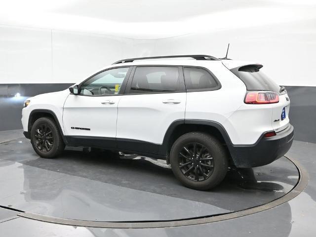 2023 jeep cherokee altitude lux