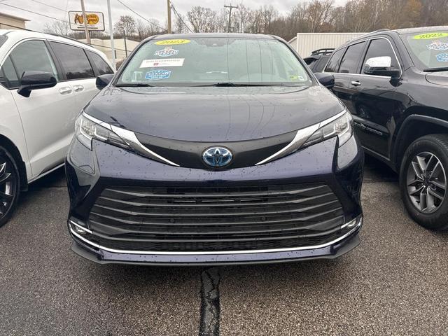 2023 toyota sienna xle