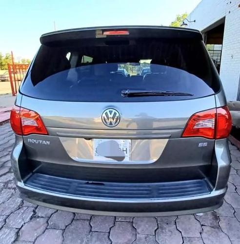 2010 volkswagen routan se minivan 4d in grand prairie, texas