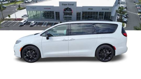 2024 Chrysler Pacifica