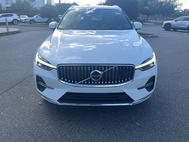 2022 volvo xc60 b5 fwd inscription