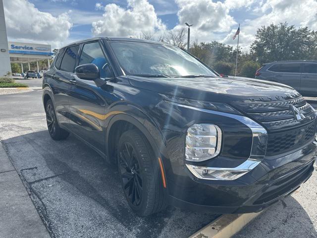 2023 mitsubishi outlander se black edition 2wd