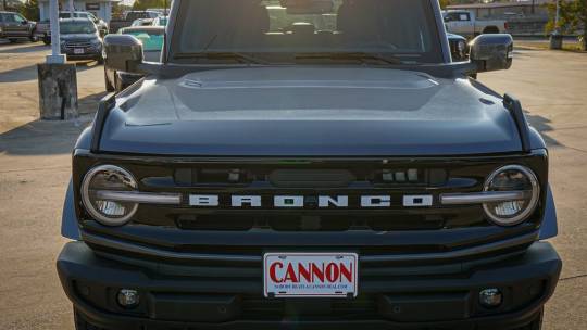 2024 Ford Bronco outer banks