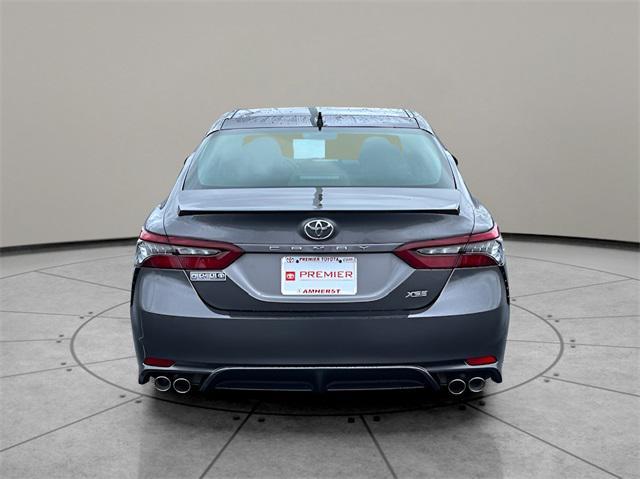 2022 toyota camry xse