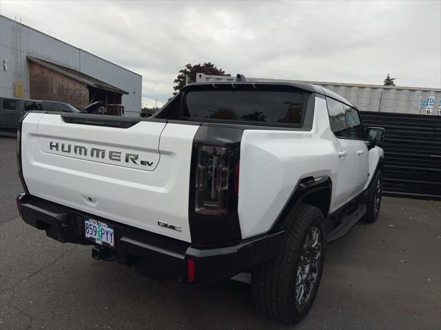 2024 gmc hummer ev base
