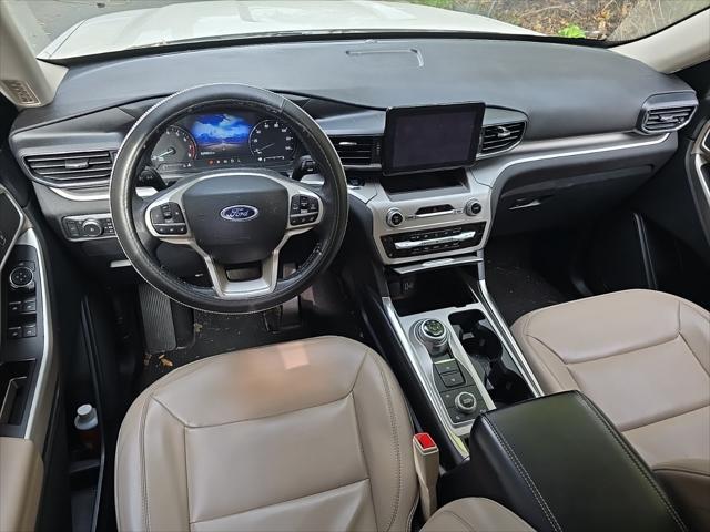2021 ford explorer xlt