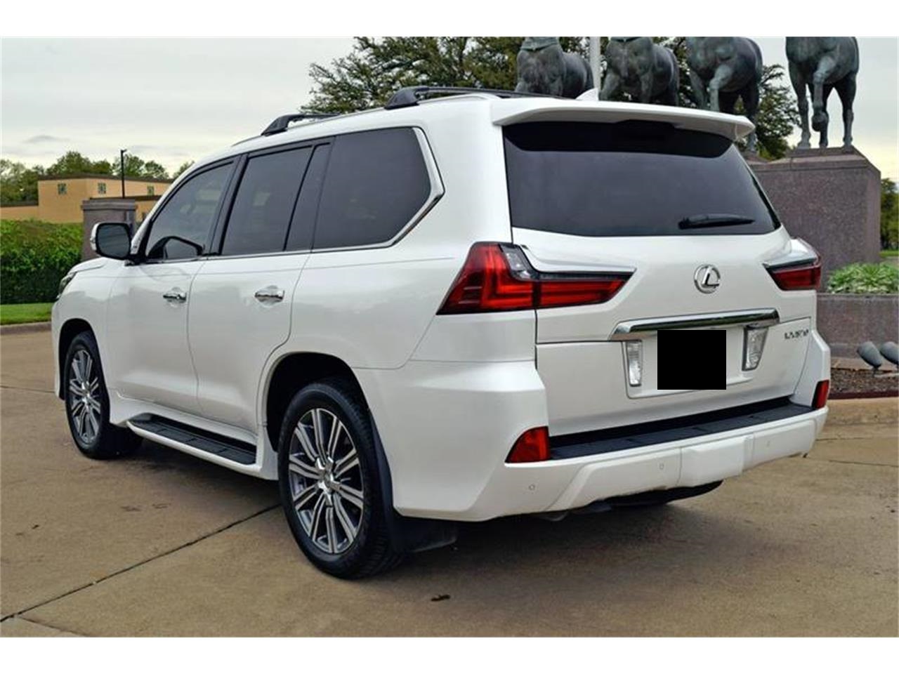 2017 lexus lx570
