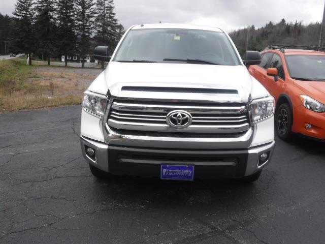 2016 toyota tundra sr5 4x4 sr5 4dr double cab pickup sb (4.6l v8 for sale in hardwick, vermont
