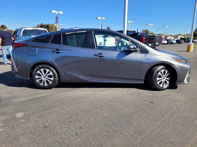 2021 toyota prius prime limited