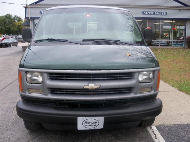 2001 chevrolet express cargo van 2500 135 wb for sale in burlington, vermont