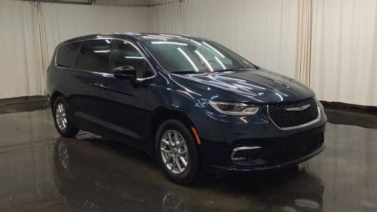 2025 Chrysler Pacifica