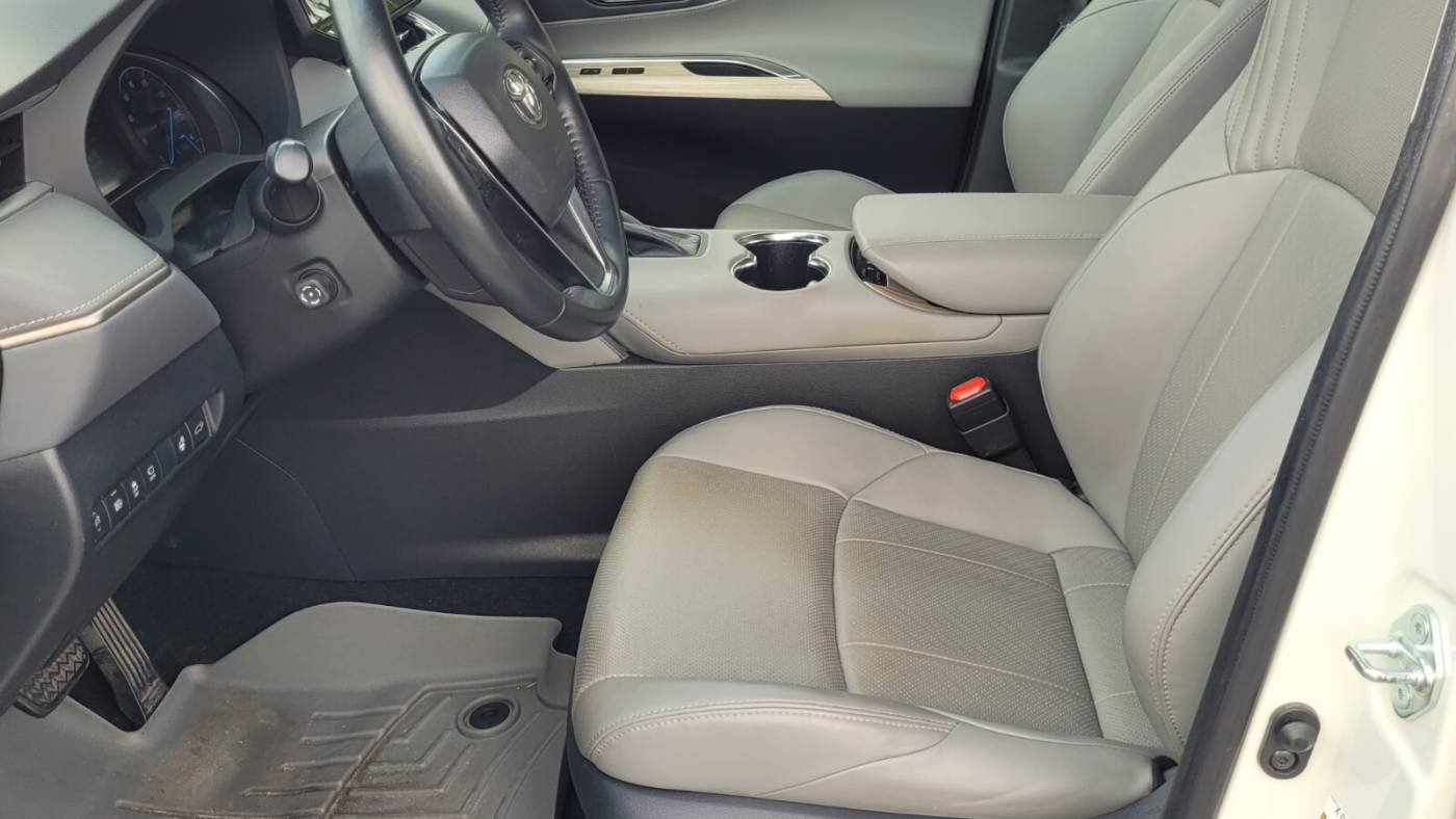 2021 toyota venza limited
