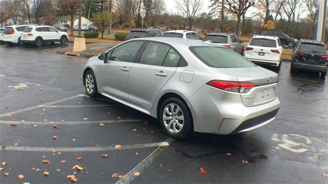 2022 toyota corolla le