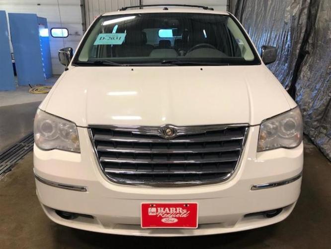 2008 chrysler town and country limited limited 4dr mini-van for sale in redfield, south dakota