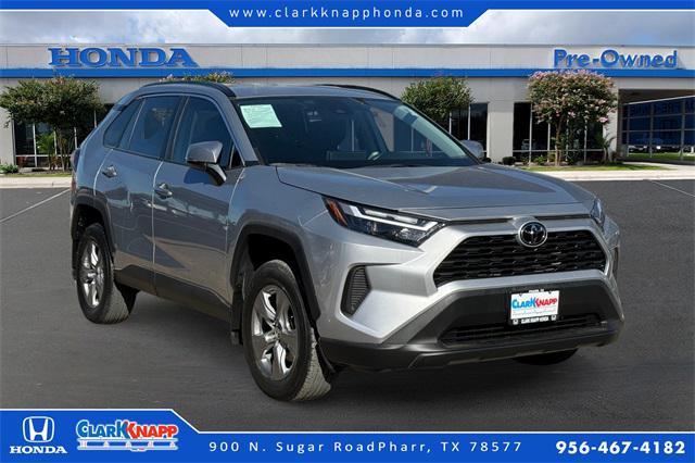 2022 toyota rav4 xle