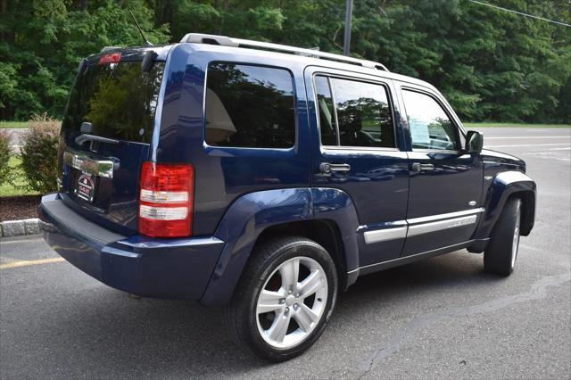 2012 jeep liberty jet