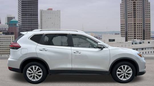 2020 Nissan Rogue