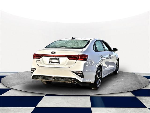 2021 kia forte lxs