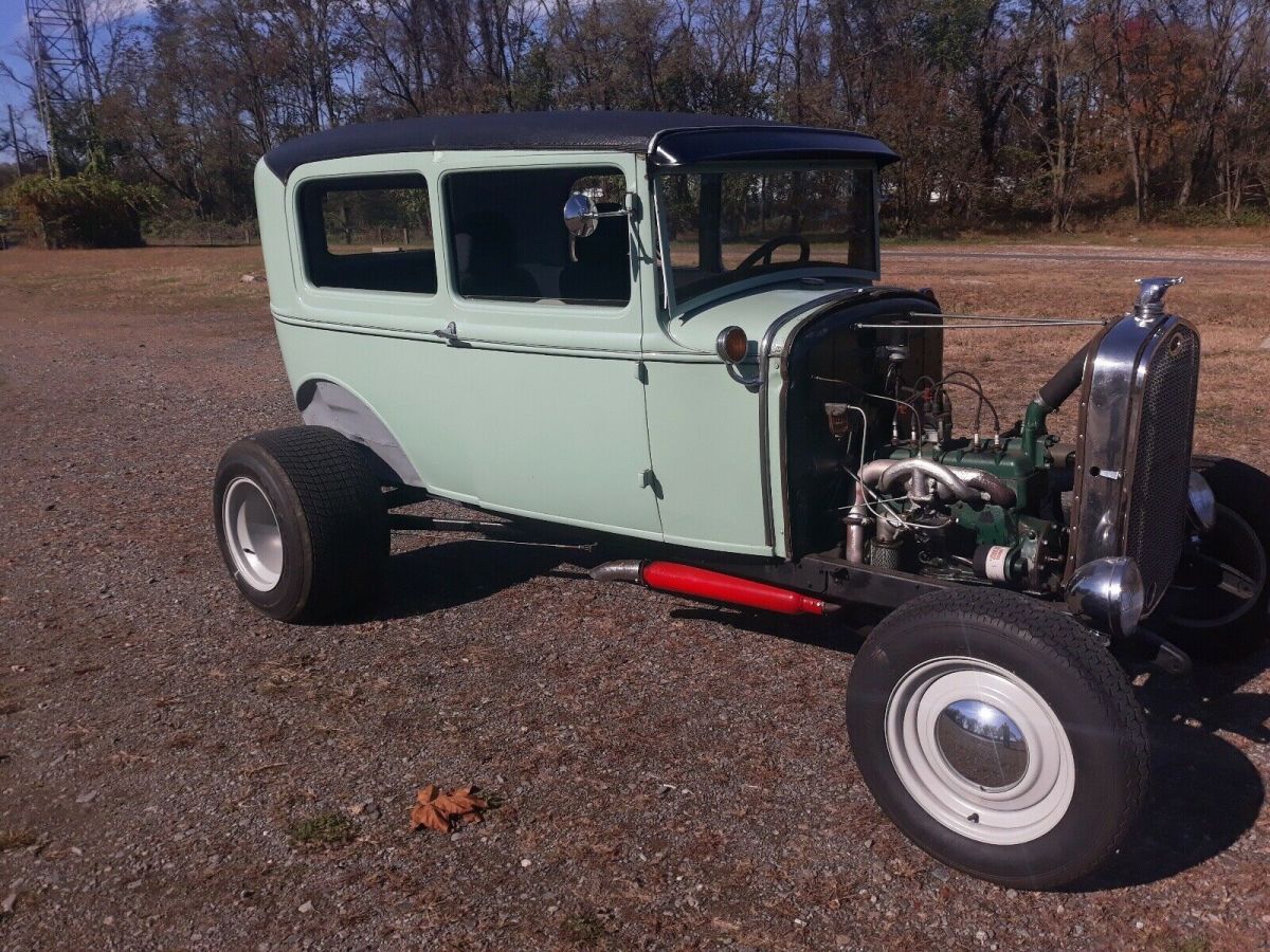 1931 ford model a coupe green rwd manual