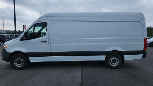 2023 mercedes-benz sprinter 2500 high roof