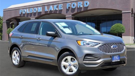 2023 ford edge se
