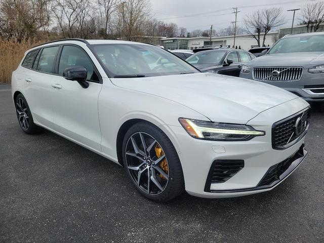 2024 volvo v60 recharge plug-in hybrid t8 polestar engineered