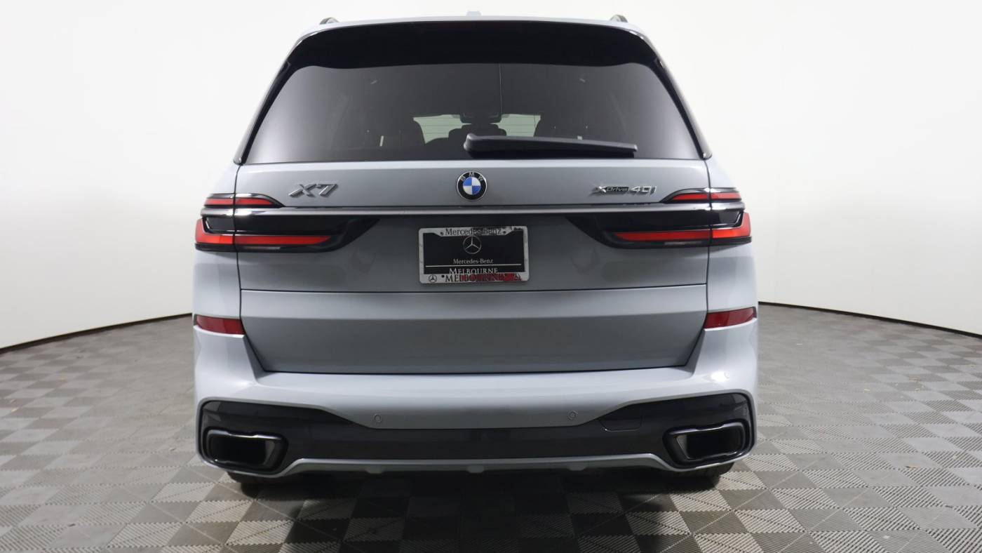 2024 bmw x7 xdrive40i