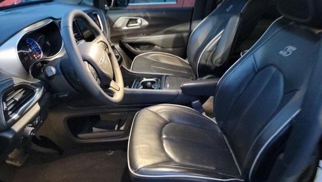 2022 chrysler pacifica hybrid limited