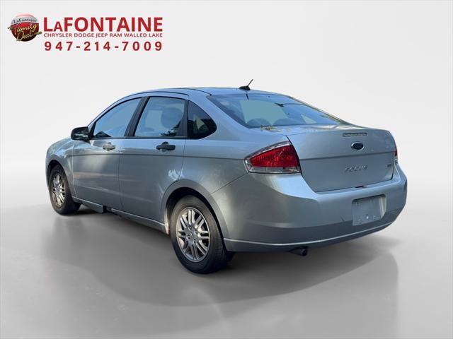 2010 ford focus se