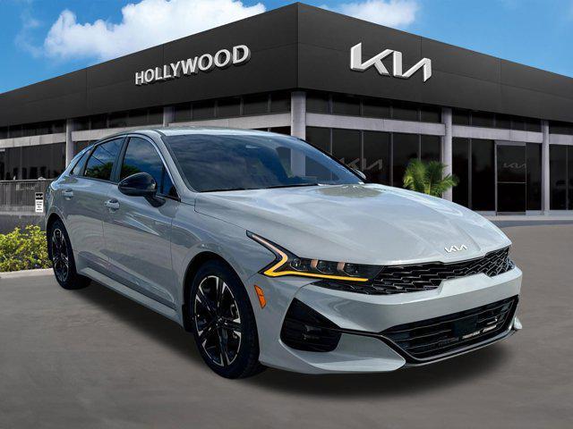 2023 kia k5 gt-line
